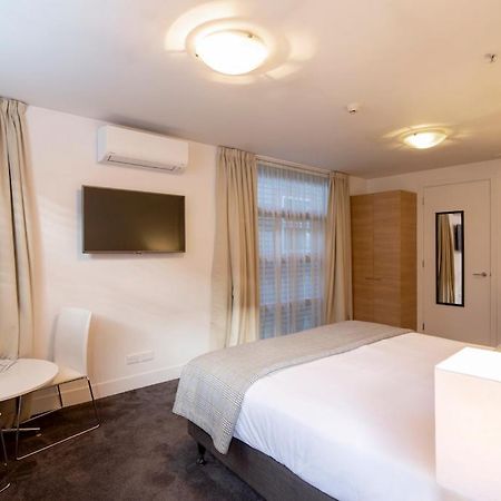 Absolute Lakefront Location - 3 Bedroom Apartment Queenstown Dış mekan fotoğraf